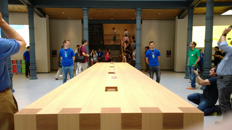 Illustration for article titled Así es el nuevo Apple Store de la Puerta del Sol de Madrid